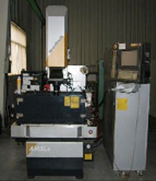 Electric discharge machine