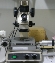 Tool Microscope