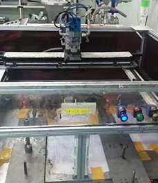 Automatic gluing equipment B